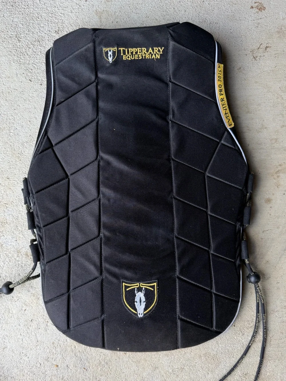 Tipperary eventing safety protector vest green Xsmall/28 youth